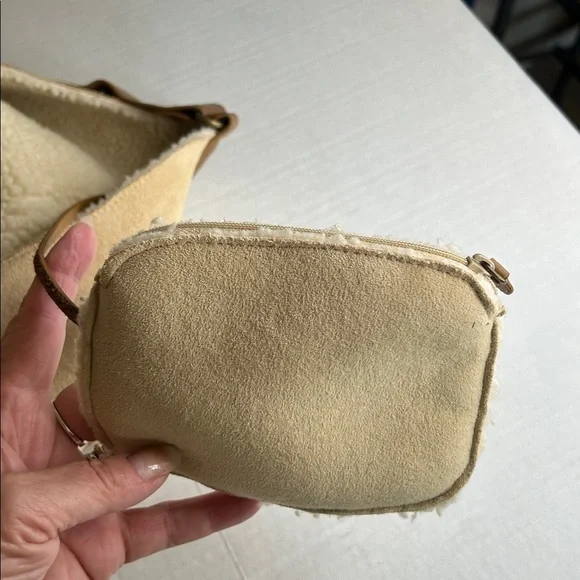 GAP VINTAGE SEUDE LEATHER FLEESE with MATCHING COIN PURSE  BEIGE  PURSE BAG TOTE - Picture 9 of 16